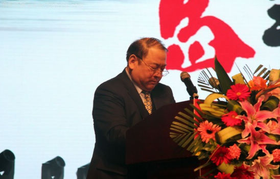 明年重卡目標(biāo)14萬輛中國重汽發(fā)布多品牌戰(zhàn)略 明年重卡目標(biāo)14萬輛中國重汽發(fā)布多品牌戰(zhàn)略