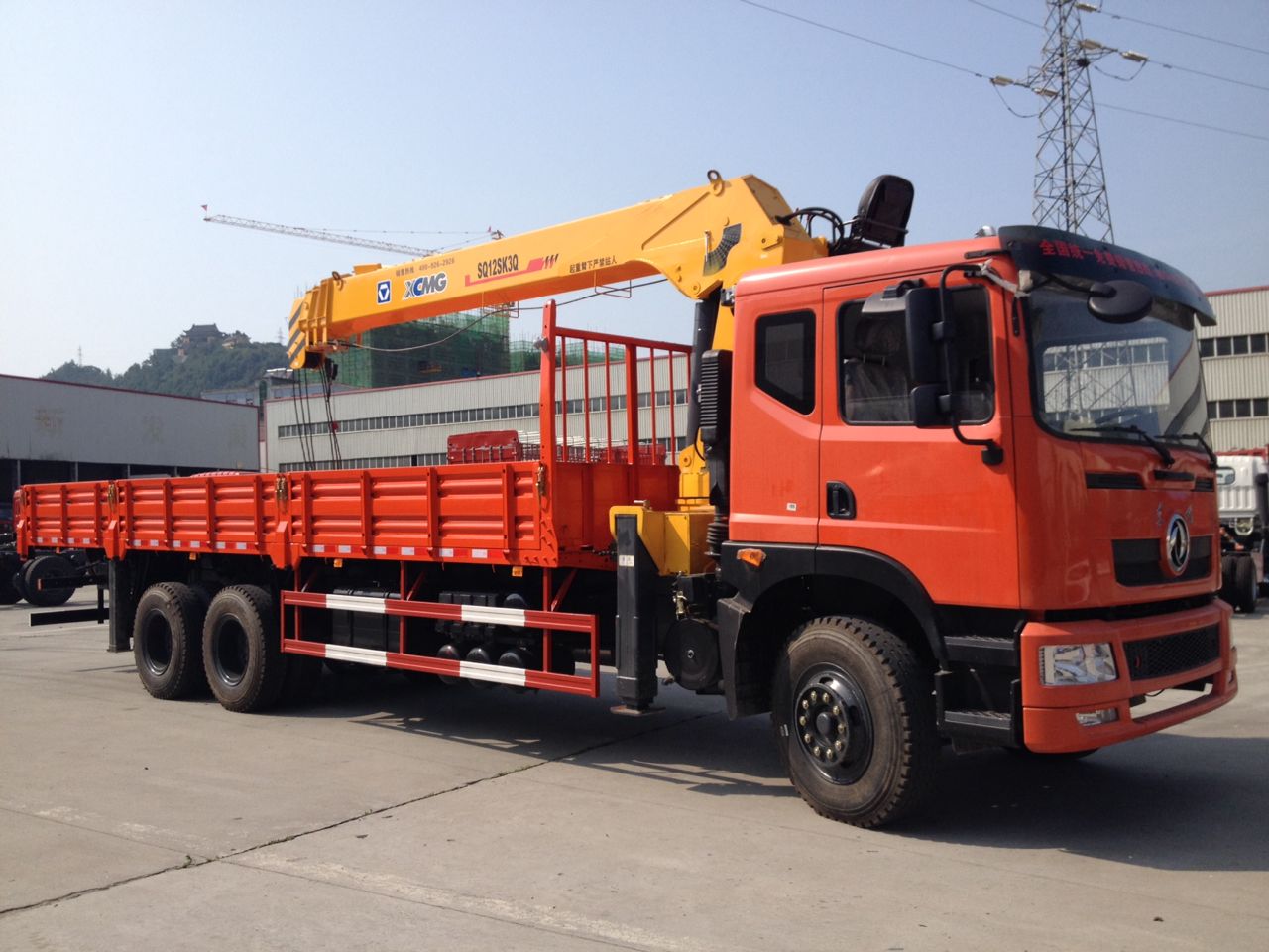 青海的尹師傅購買東風(fēng)153新款D701駕駛室搭配徐工12噸加長臂隨車吊整車 青海的尹師傅購買東風(fēng)153新款D701駕駛室搭配徐工12噸加長臂隨車吊整車