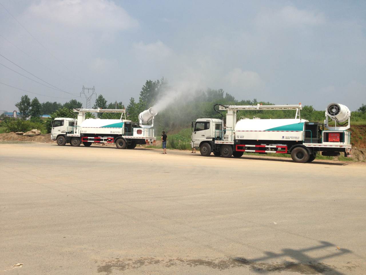 東風天錦霧霾治理車工況圖400-926-2926 東風天錦霧霾治理車工況圖400-926-2926