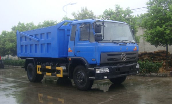 東風(fēng)8噸密封式垃圾車 東風(fēng)8噸密封式垃圾車