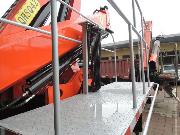 后置計(jì)量檢衡車站立平臺 后置計(jì)量檢衡車站立平臺