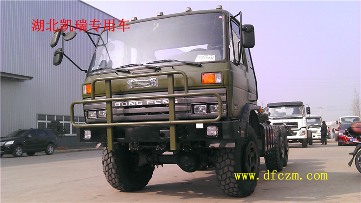 東風六驅(qū)越野卡車底盤 東風六驅(qū)越野卡車底盤