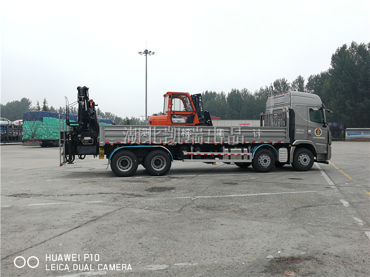 DWJ5314JJH型計量檢衡車(右) DWJ5314JJH型計量檢衡車(右)