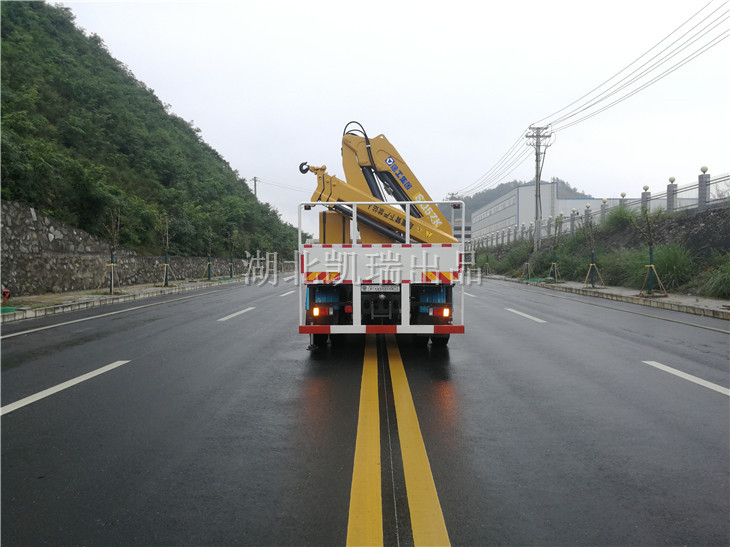 DWJ5181JJHD5型計(jì)量檢衡車(chē)(正后) DWJ5181JJHD5型計(jì)量檢衡車(chē)(正后)