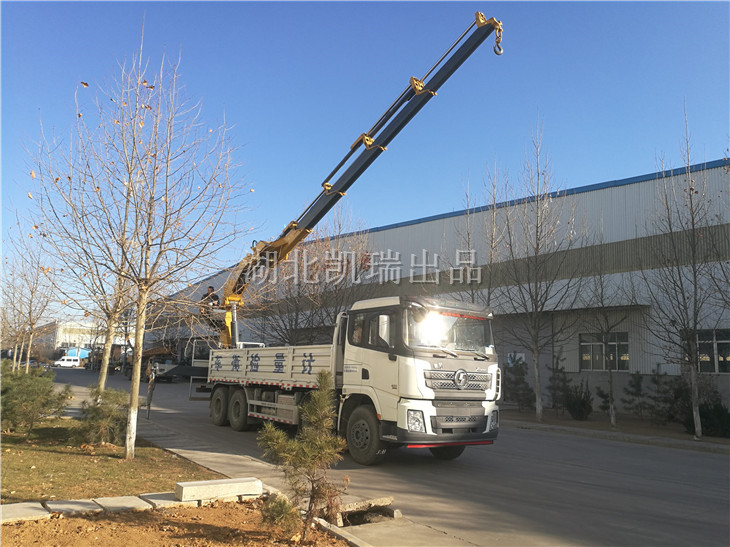 實(shí)際操作DWJ5310JJH6重載型計(jì)量檢衡車 實(shí)際操作DWJ5310JJH6重載型計(jì)量檢衡車