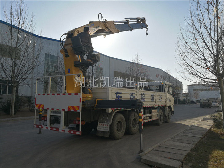 核對DWJ5310JJH6型計(jì)量檢衡車配置 核對DWJ5310JJH6型計(jì)量檢衡車配置