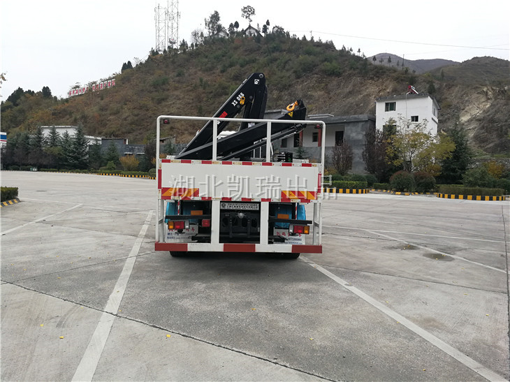 DWJ5181JJHD5計量檢衡車(后) DWJ5181JJHD5計量檢衡車(后)