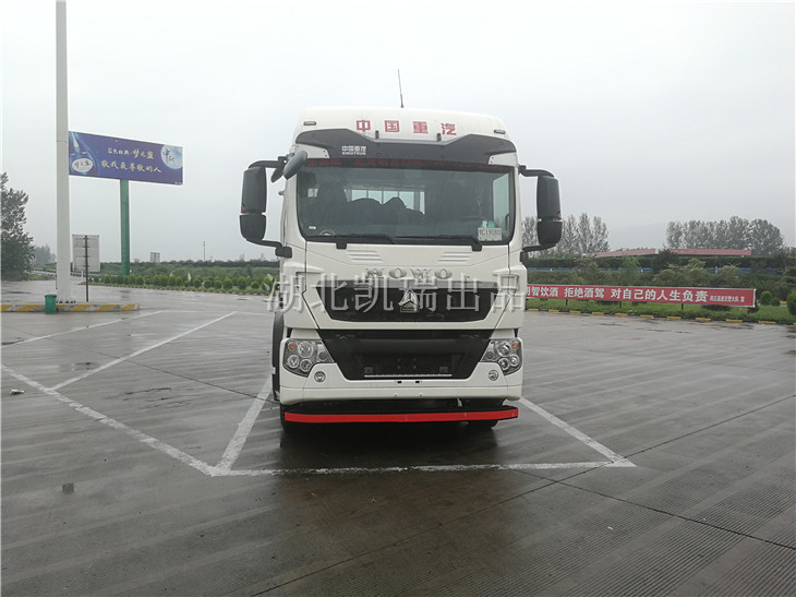 連云港市計量檢定測試中心計量檢衡車發運(前) 連云港市計量檢定測試中心計量檢衡車發運(前)
