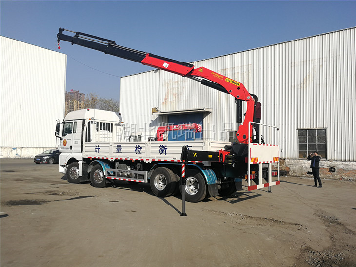 DWJ5313JJHD5型計量檢衡車吊機整體運轉(zhuǎn) DWJ5313JJHD5型計量檢衡車吊機整體運轉(zhuǎn)