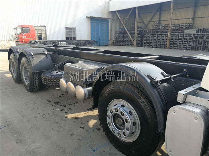 T5G計(jì)量檢衡車安裝的整體式擋泥板 T5G計(jì)量檢衡車安裝的整體式擋泥板