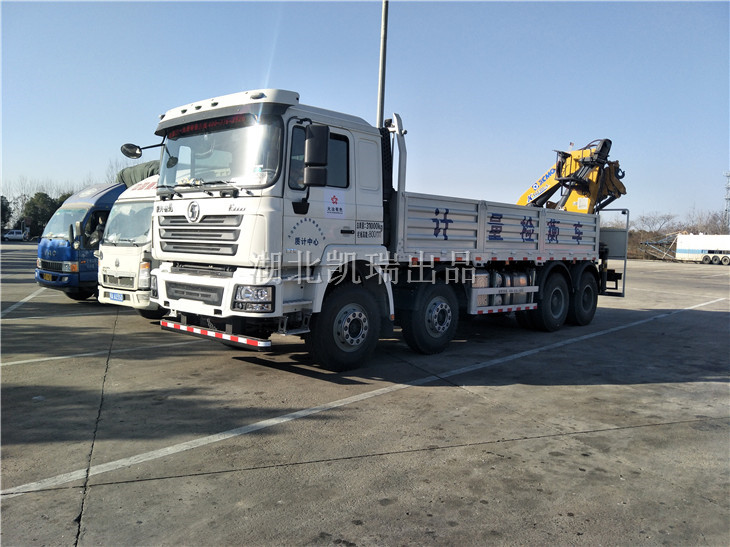 陜汽重型計量檢衡車發運(左前) 陜汽重型計量檢衡車發運(左前)