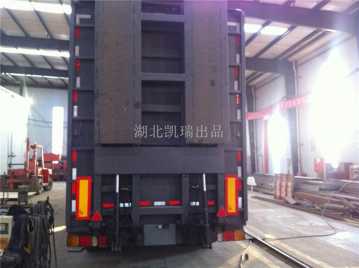 半掛式廂式檢衡車后尾板 半掛式廂式檢衡車后尾板