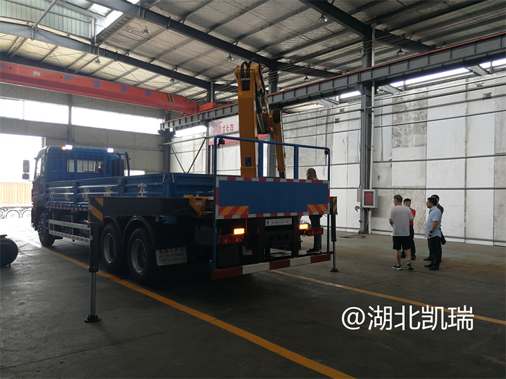 對檢衡車功能及配置進行技術交流 對檢衡車功能及配置進行技術交流