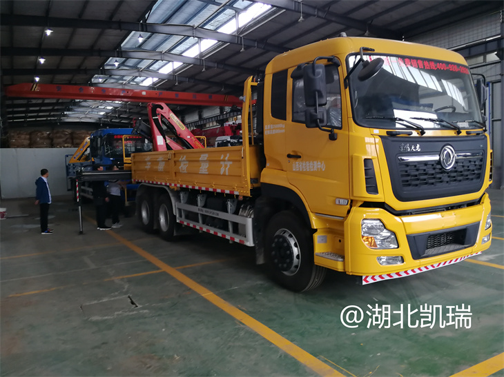 山西省檢驗檢測中心領導驗收檢衡車 山西省檢驗檢測中心領導驗收檢衡車